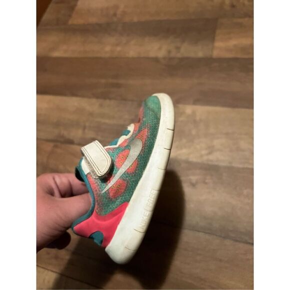 Nike Free Rn multi-Colored Toddler Tennis Shoes Size 8C - Picture 9 of 12